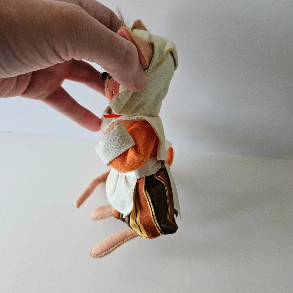 Annalee Dolls Thanksgiving Pilgrim Mouse Girl 6in Handpainted Felt Harvest Tooth